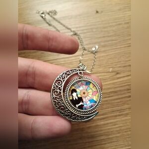 Silver Crescent Moon Pendant Necklace